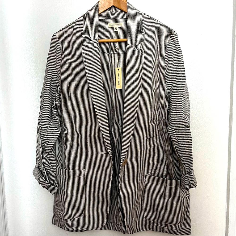 Max Studio Striped Blazer - Medium